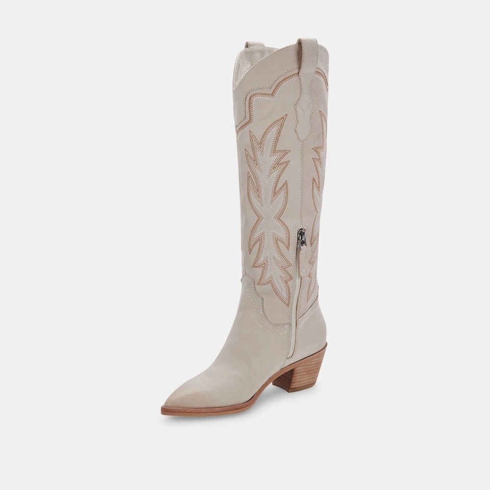 Dolce Vita Shiren Boots - Picture 4 of 8